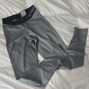 Nike Womens Charcoal Leggings